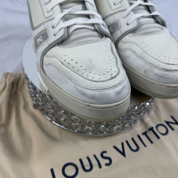 Louis Vuitton LV Trainers White Sneakers – Size 9 US Authentic-Used - Picture 6 of 14